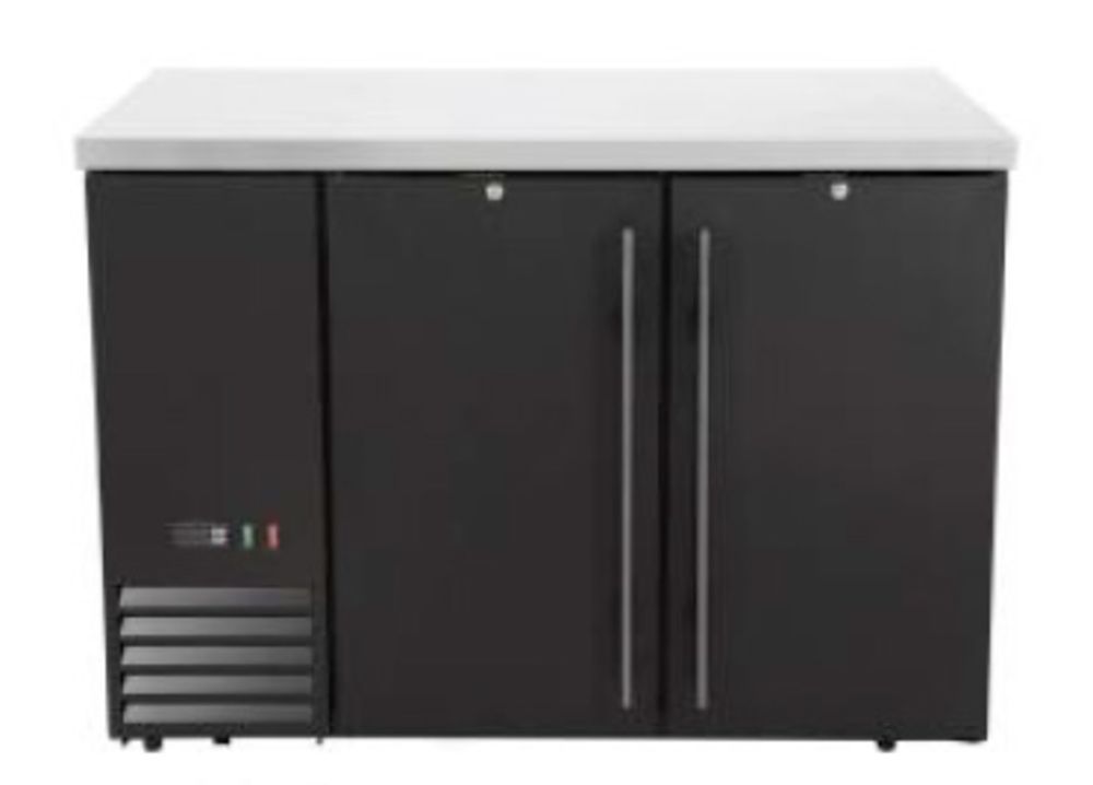 HENDI Refrigerated bar counter, solid doors, Arktic, 4 shelves, 283L, svart, 230V/185W, 1217x631x(H)865mm